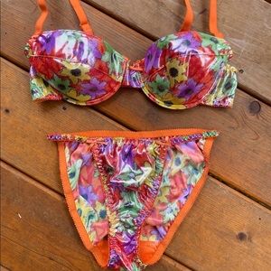 Vintage 2 piece lingerie set orange flowers